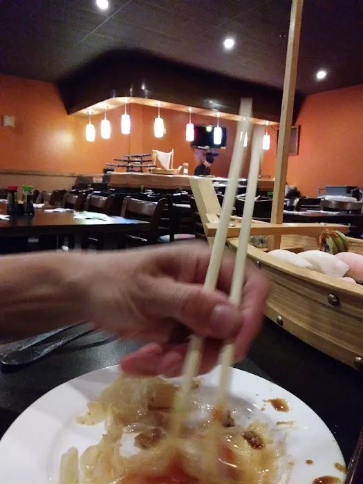Sakana Sushi Asian Fusion Restaurant 2