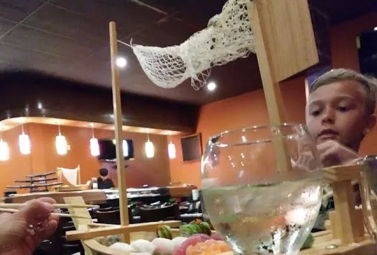 Sakana Sushi Asian Fusion Restaurant 2