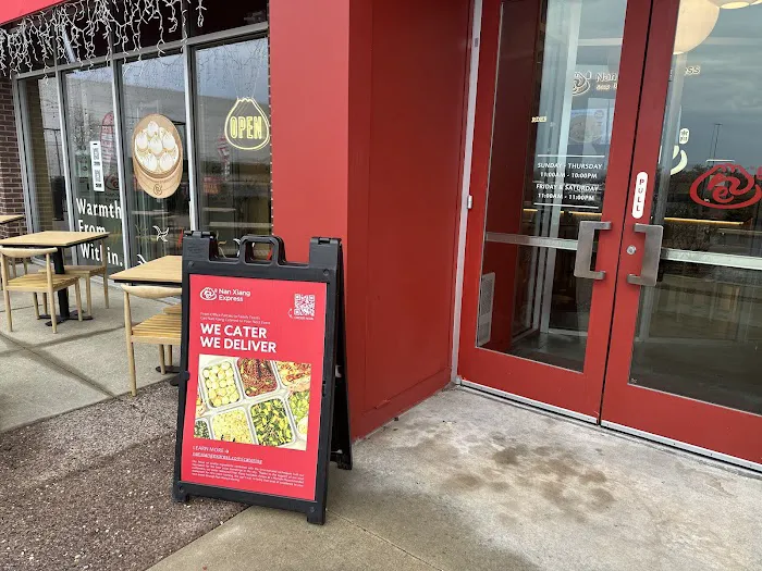 Nan Xiang Express - Montgomery Mall, PA 6