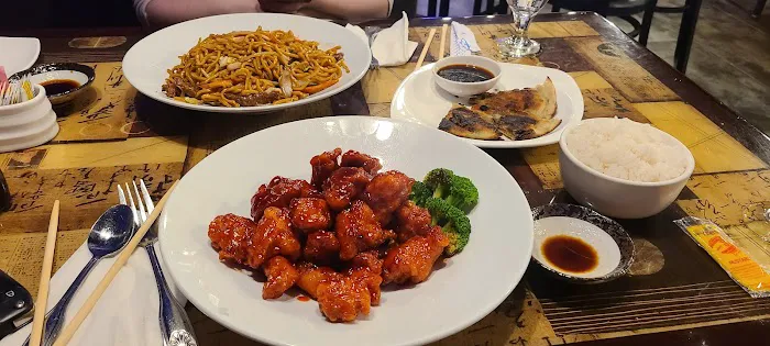 Joy Chalet Cuisine 2