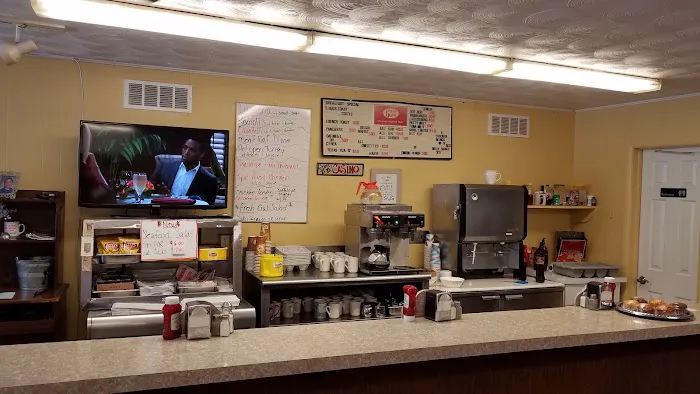 Poppy's Restaurant 1