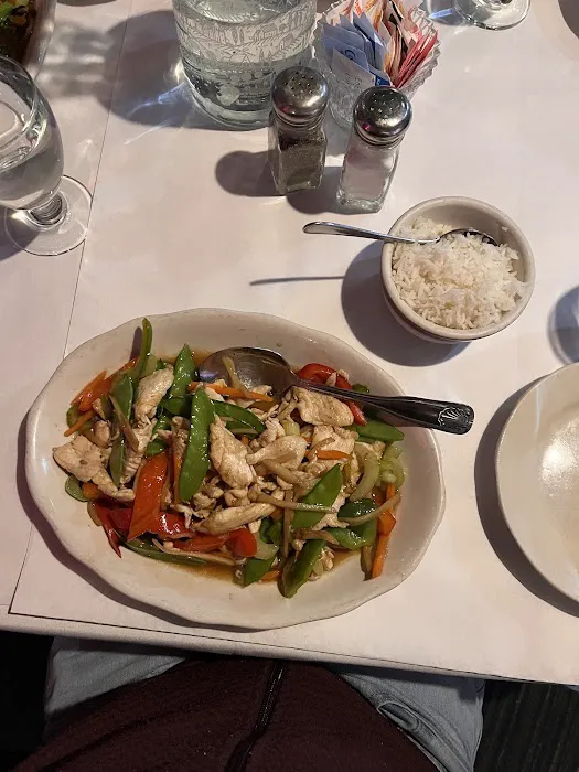 Ayuthai 8