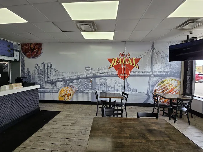Naz's Halal Food - Patchogue 1