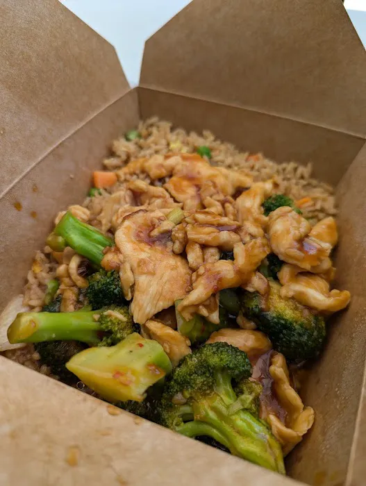 Tony's Fusion West 4