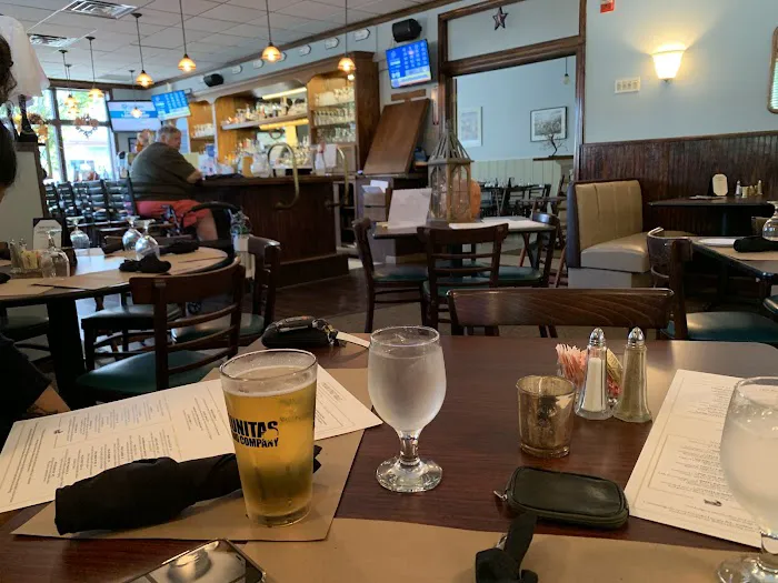 Pulaski Street Grille 4