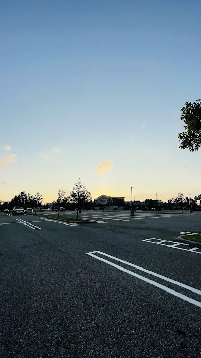 Gateway Plaza 8
