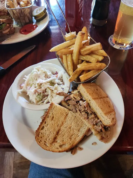 Pickwickian Tavern & Smokery 7
