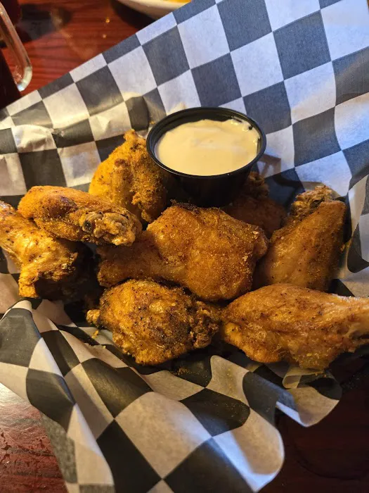 Pickwickian Tavern & Smokery 8
