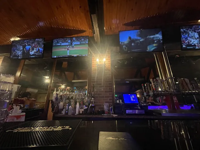 Pickwickian Tavern & Smokery 4