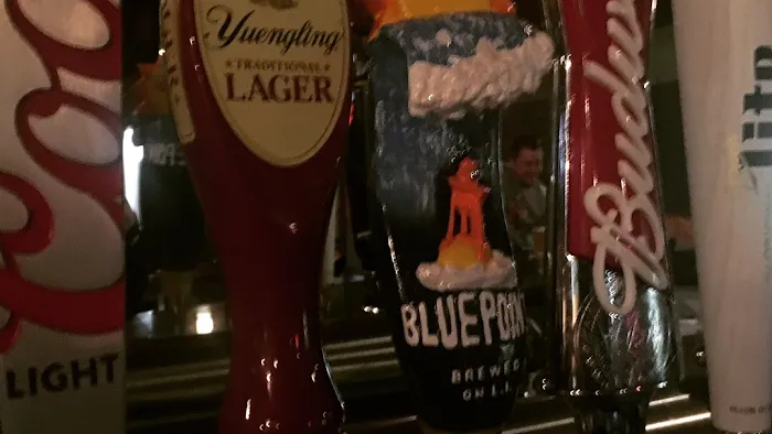 Pickwickian Tavern & Smokery 10