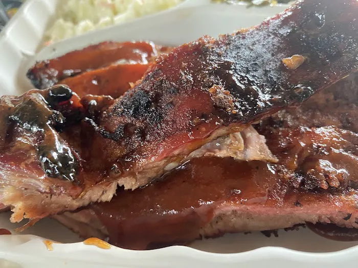 RICKS BACKYARD BBQ &GRILL 6