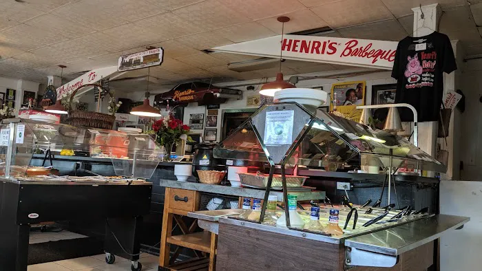 Henri's Hotts Barbeque 4