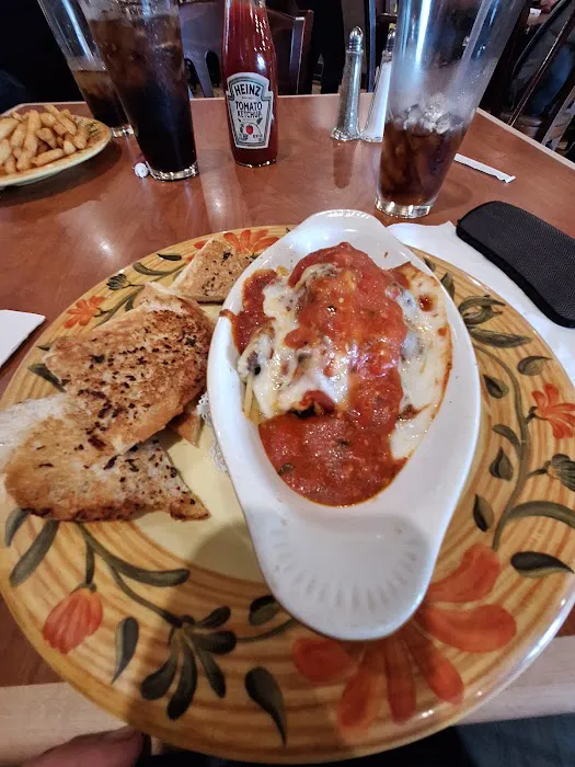 Green Olive Restaurant 7