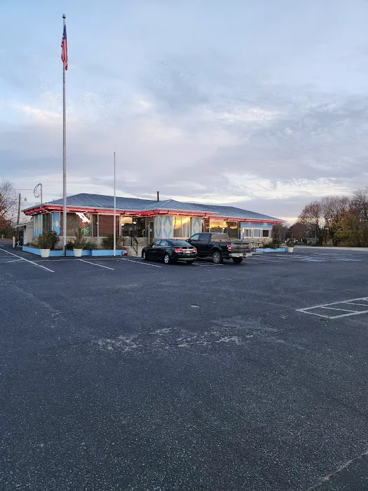 Elmer Diner Restaurant 9