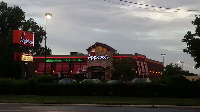 Applebee's Grill + Bar 1