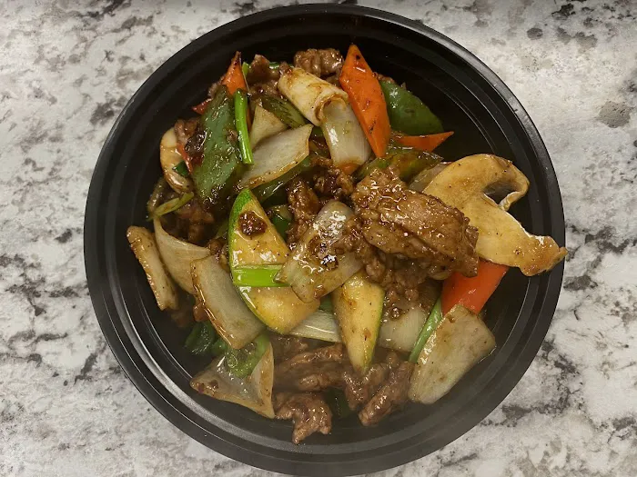 Chen's Kitchen Asian Cuisine 3