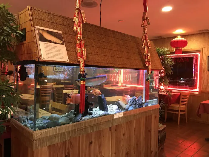 Fai's Chinese Restaurant 2