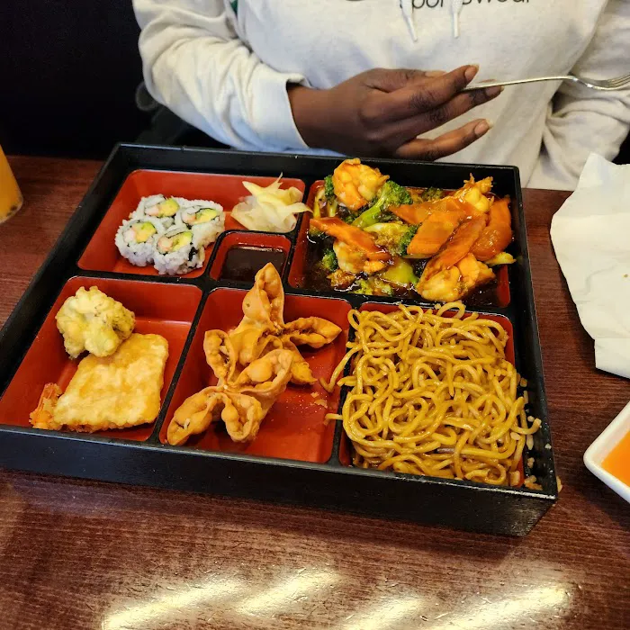 Naruto Hibachi Japanese & Asian Cuisine 3