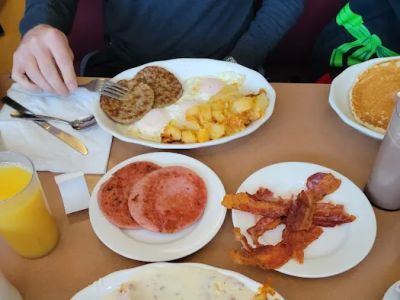 Johnnie's Restaurant 0