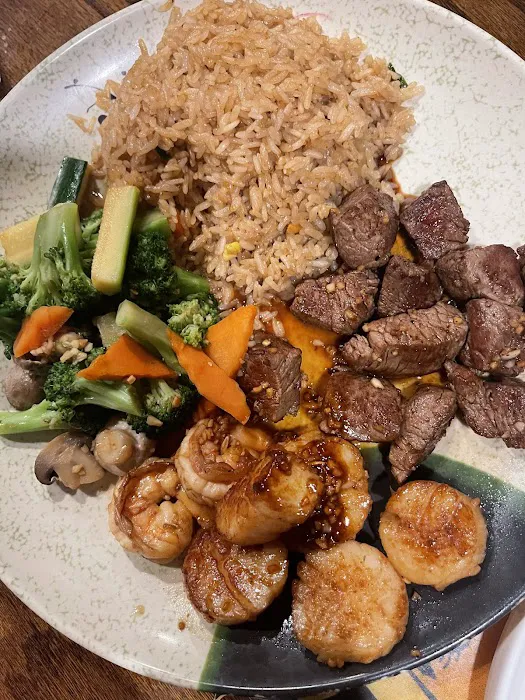 Ginza Japanese Steak Seafood & Sushi Bar 7