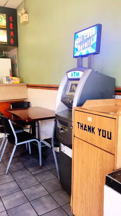 Golden Wok Chinese Restaurant 4