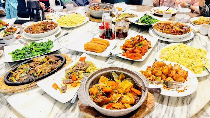 Congee Queen - Mississauga(Dundas&Hwy427) 5