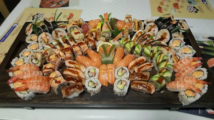 Holiday Gardens & Dodai Sushi 8