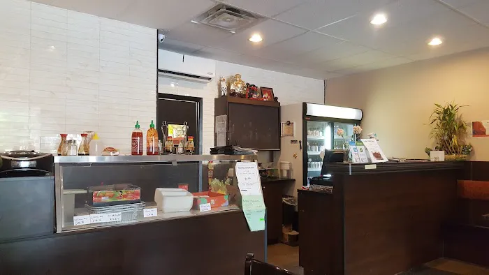 Mai Mai Chinese Restaurant 1