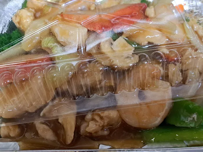 Mai Mai Chinese Restaurant 5