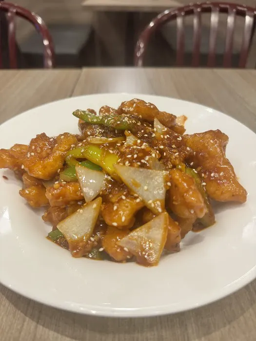 Chang & Huang Thai Restaurant 1