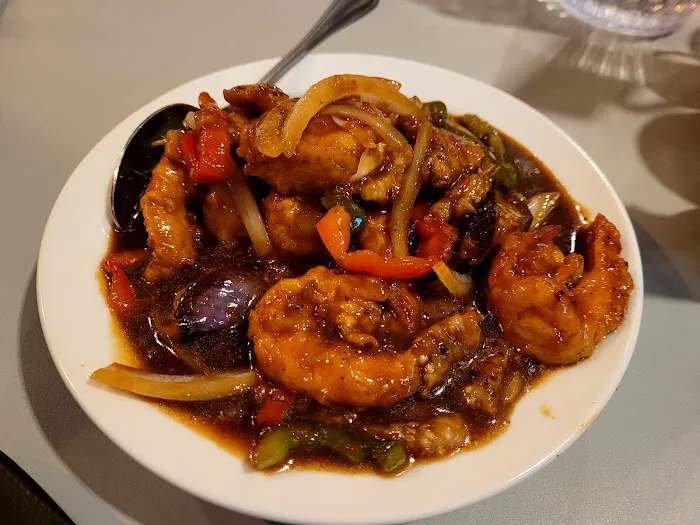Eddie's Wok N Roll 2