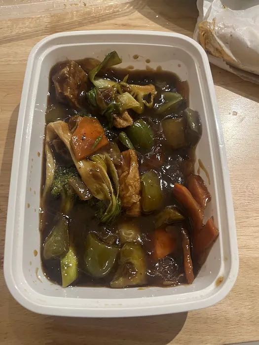 Frank's Hakka Asian Cuisine 5