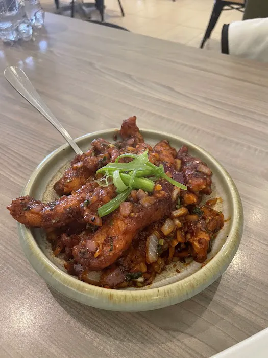 The Hakka Club - Argentia Rd | Mississauga, Ontario 6