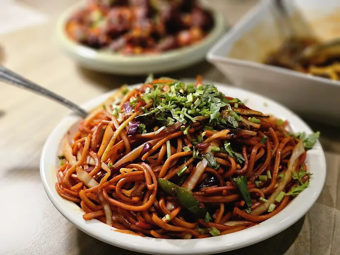 The Hakka Club - Argentia Rd | Mississauga, Ontario 7