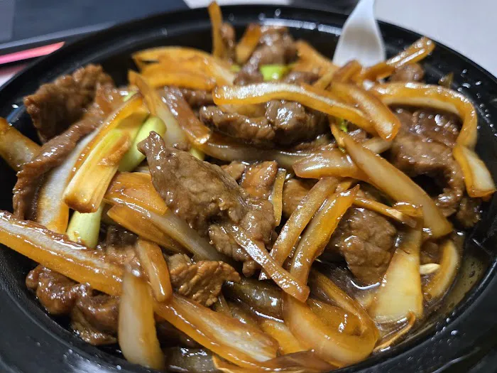Golden Wok 3