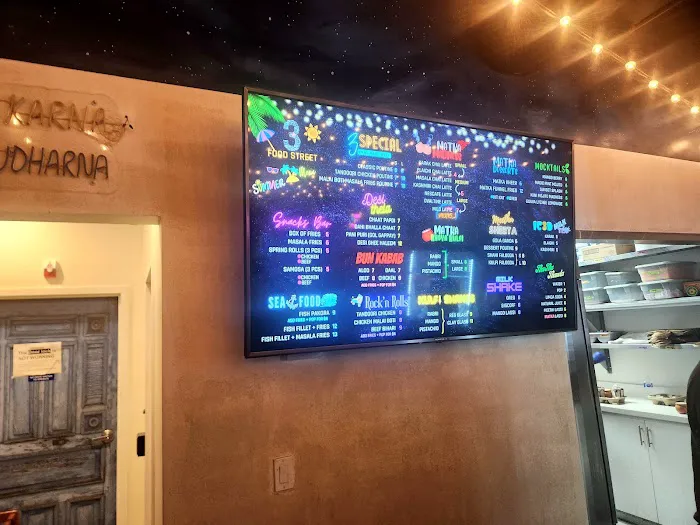3 Food Street 7