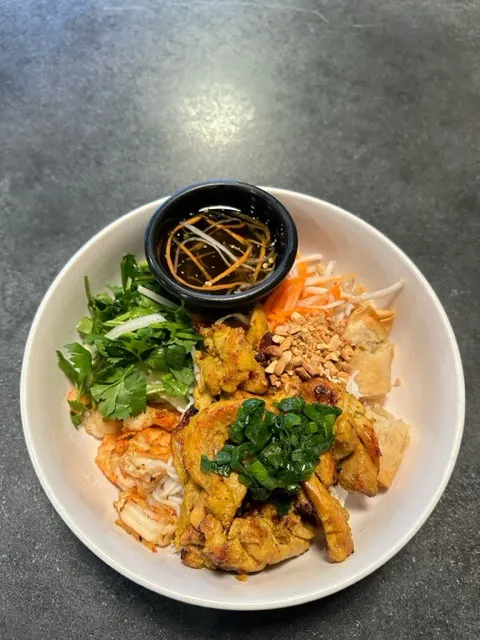Pho Chopstix - Southfield 9