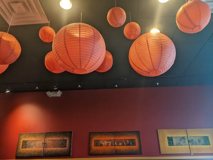 Far East Chinese and Thai Food 5