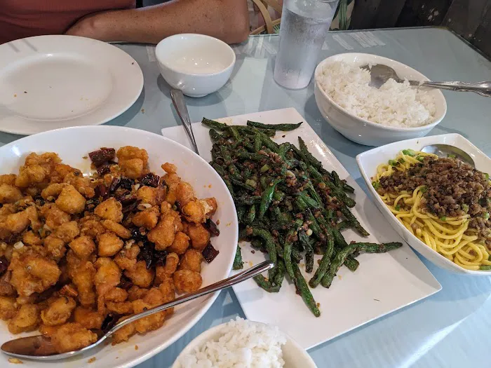 Trizest Restaurant 10