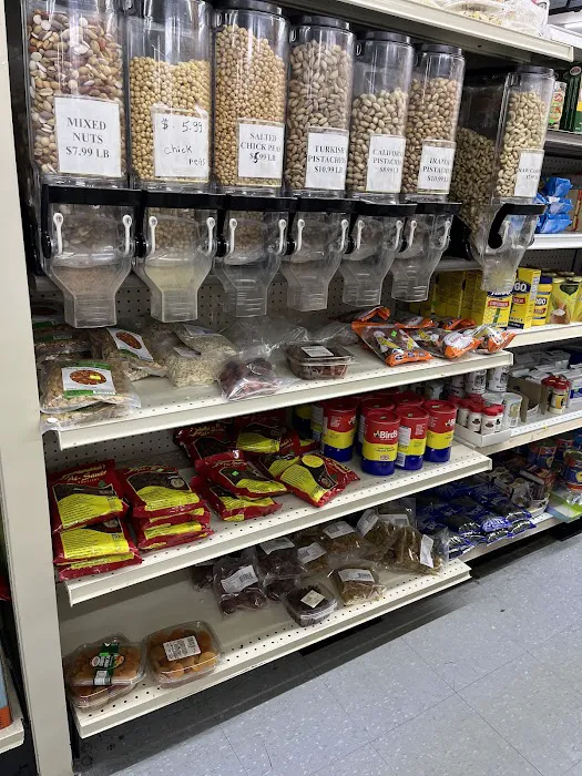 Oak Park Market & 7 Manhattan Restaurant 3