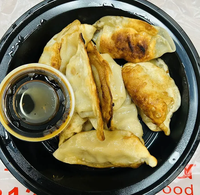 New Tai Hing 8