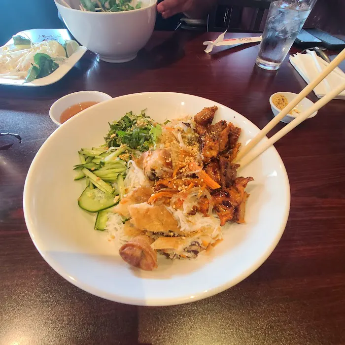 What The Phở 8
