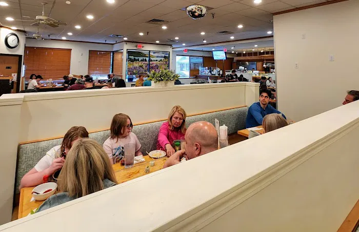 Sushi House 8
