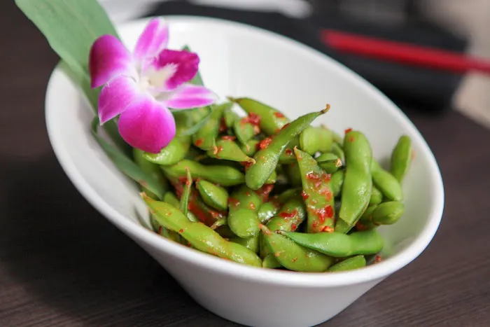 Inyo Restaurant & Lounge 7
