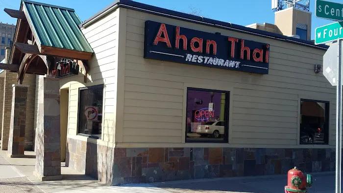 Ahan Thai Restaurant 4
