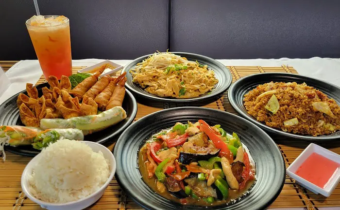 Ahan Thai Restaurant 5