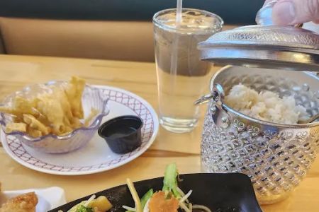 Sukhothai of Dearborn Heights