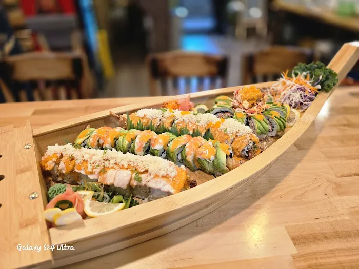 Sukhothai of Dearborn Heights 8