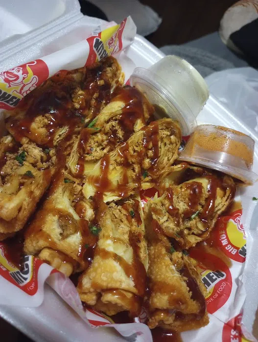 Big Moe's Kitchen - Garden City 6