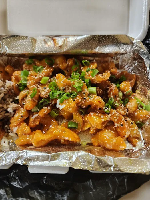 The Takeout Box- Canton 3